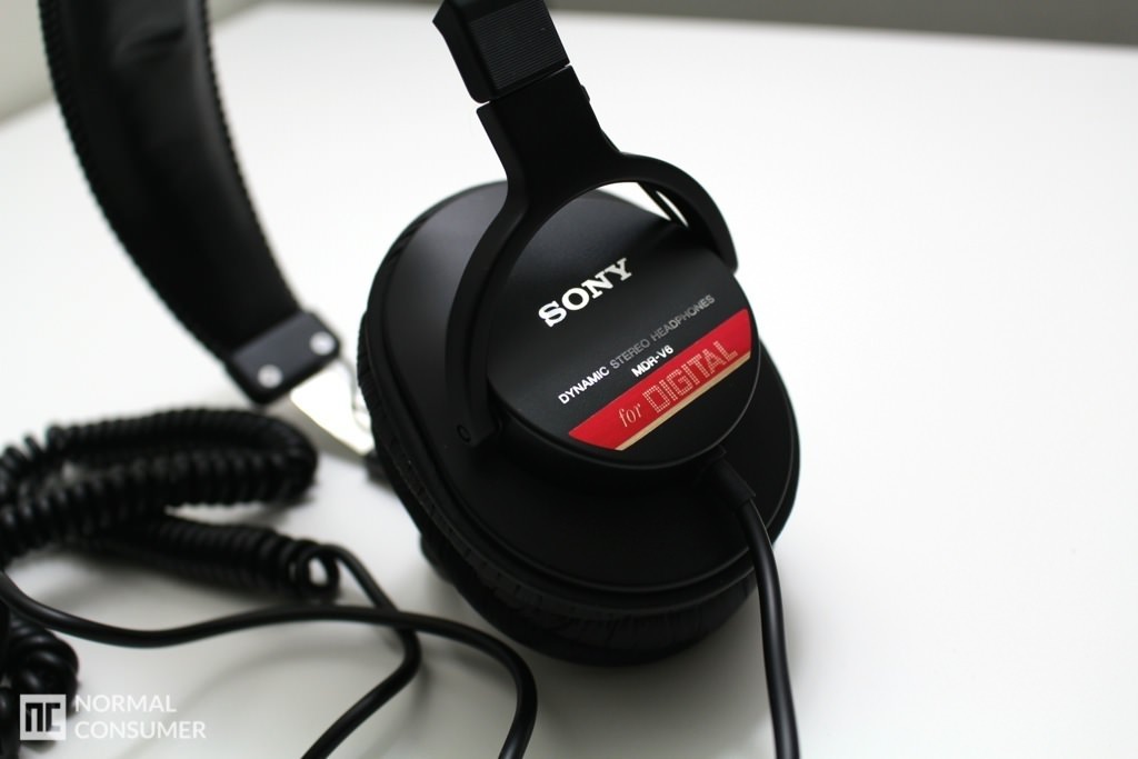 Sony MDRV6 Studio Monitor Headphones 9
